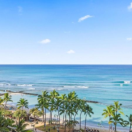 Luxury Oceanfront 2 Bedroom Apartment At Waikiki Beach Tower Гонолулу Экстерьер фото